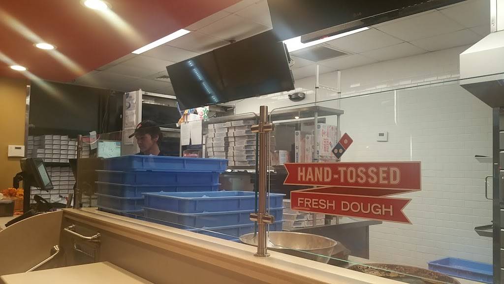 Dominos Pizza | meal delivery | 790 Liberty St, Springfield, MA 01104, USA | 4138278400 OR +1 413-827-8400