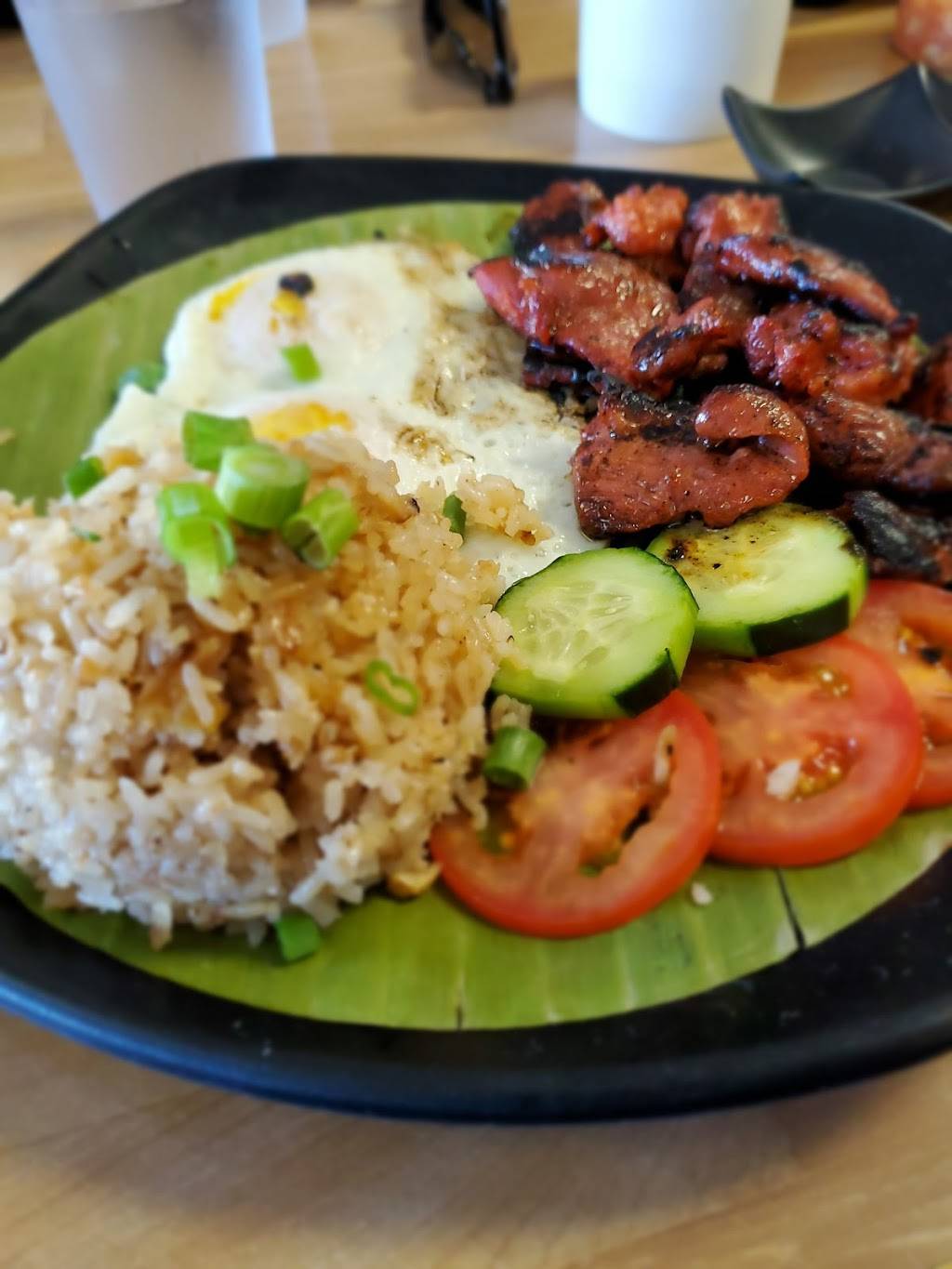 Tambayan Filipino Eatery | restaurant | 600 Larkfield Center, Larkfield-Wikiup, CA 95403, USA | 7078433824 OR +1 707-843-3824
