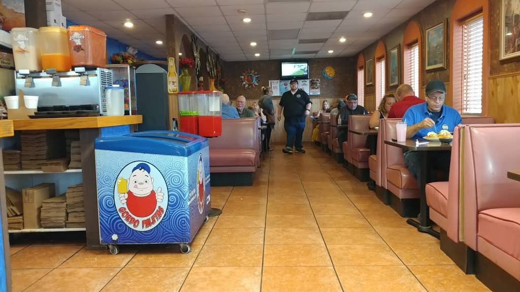 El Amigo Restaurant | restaurant | 3032 Calumet Ave, Valparaiso, IN 46383, USA | 2195315606 OR +1 219-531-5606