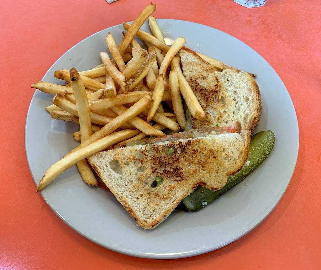 Swingers | restaurant | 802 Broadway, Santa Monica, CA 90401, USA | 3103939793 OR +1 310-393-9793