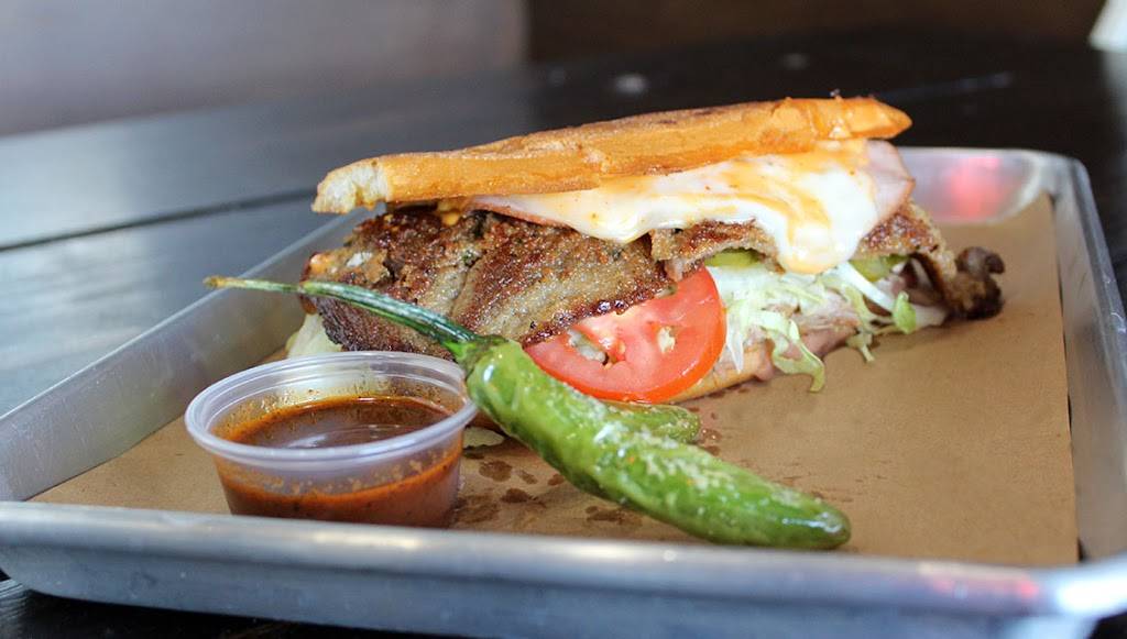 Cancun Juice | restaurant | 2302 South Bristol Street #D, Santa Ana, CA 92704, USA | 7146689588 OR +1 714-668-9588