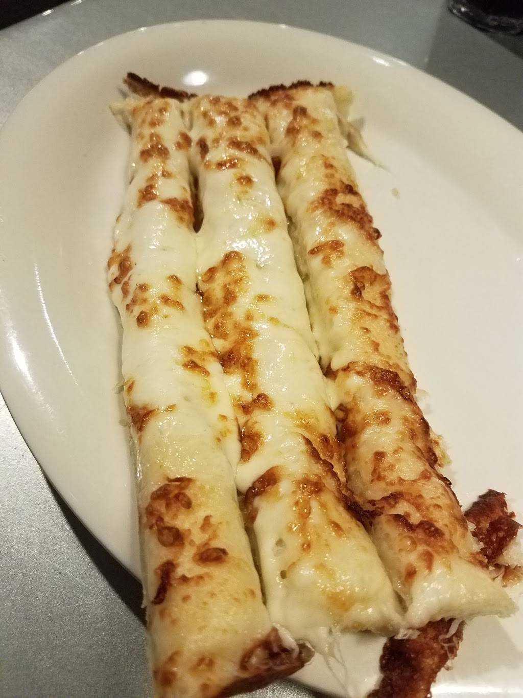 Pizza Hut | restaurant | 214 E Rte 59, Nanuet, NY 10954, USA | 8456242203 OR +1 845-624-2203