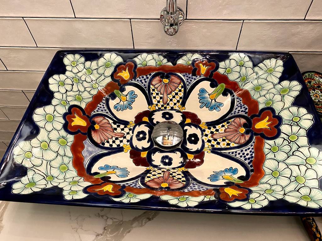 La Tienda Tapas 33 | restaurant | 33 Patterson St, Newark, NJ 07105, USA | 9733435474 OR +1 973-343-5474