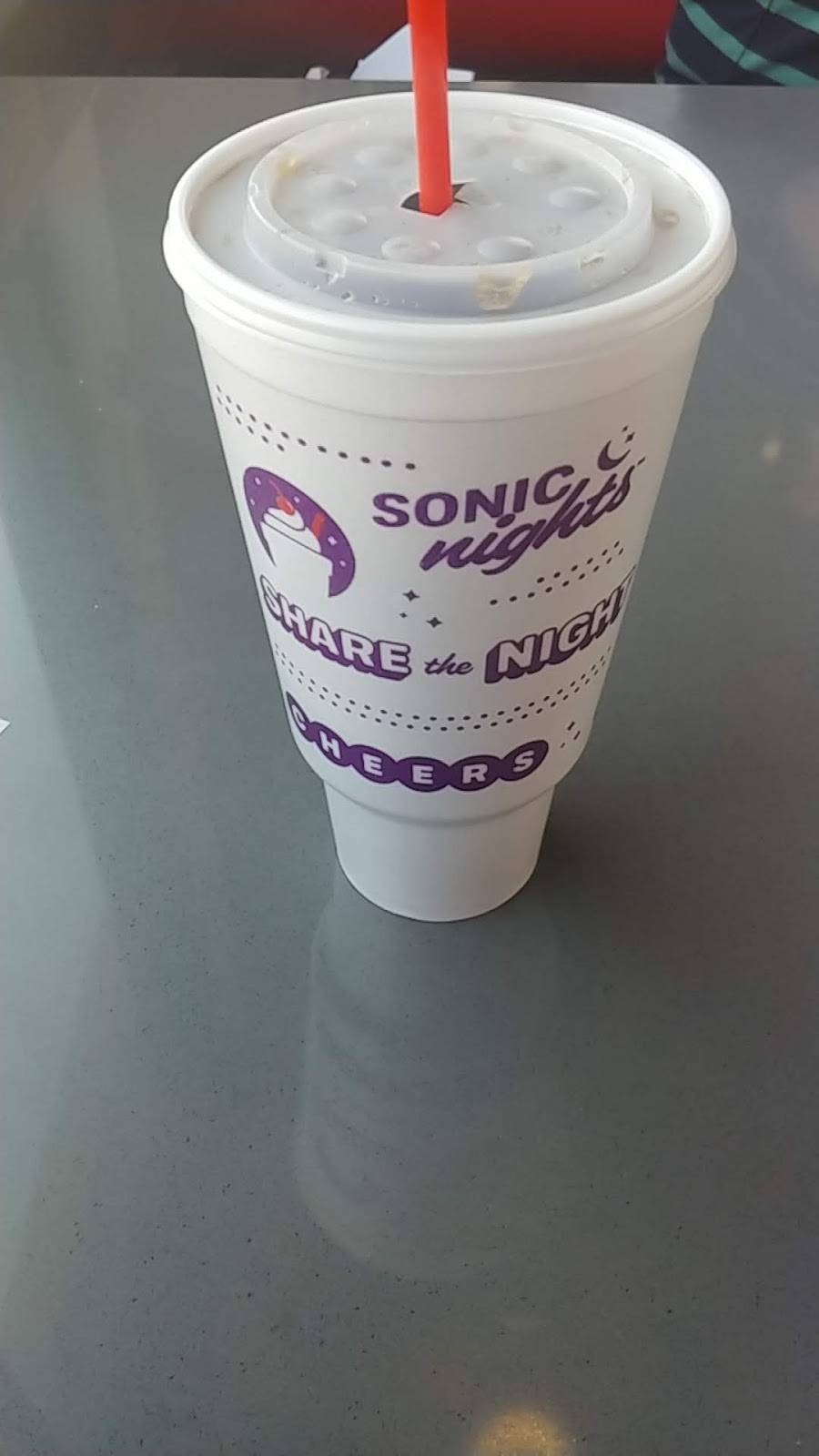 Sonic Drive-In | restaurant | 1610 East First Street, Beaumont, CA 92223, USA | 9518454435 OR +1 951-845-4435