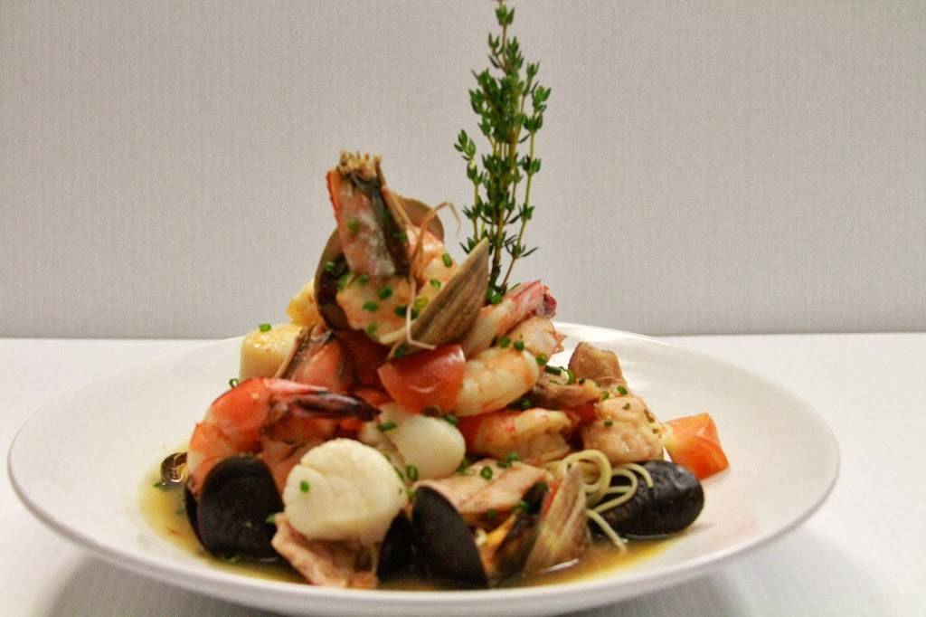 Café Minh | restaurant | 4139 Canal St, New Orleans, LA 70119, USA | 5044826266 OR +1 504-482-6266