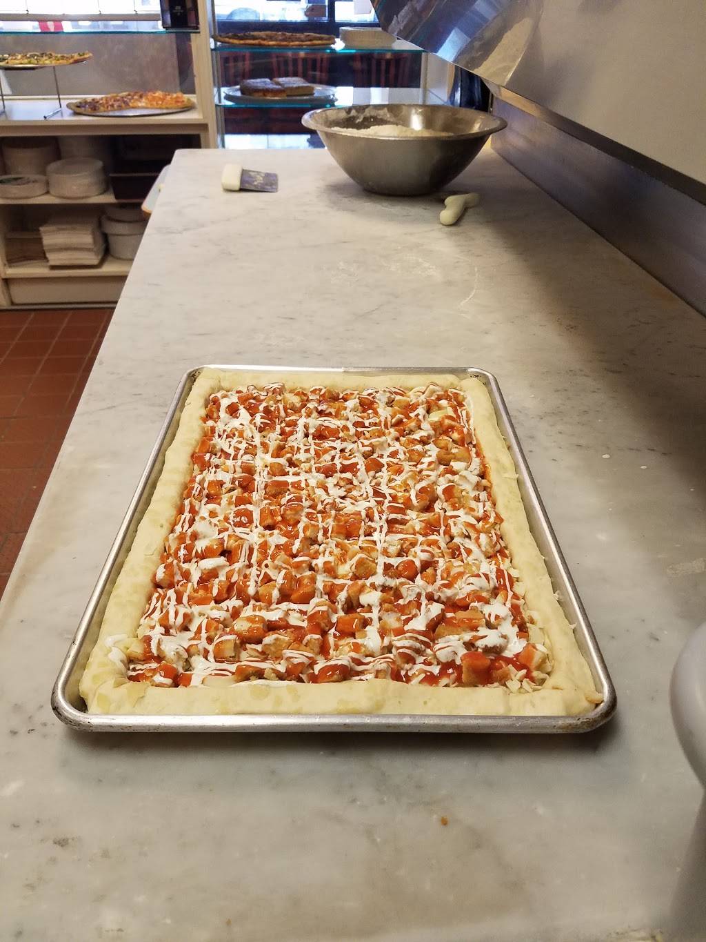 Central Pizzeria | restaurant | 126 W Main St, Somerville, NJ 08876, USA | 9087228272 OR +1 908-722-8272