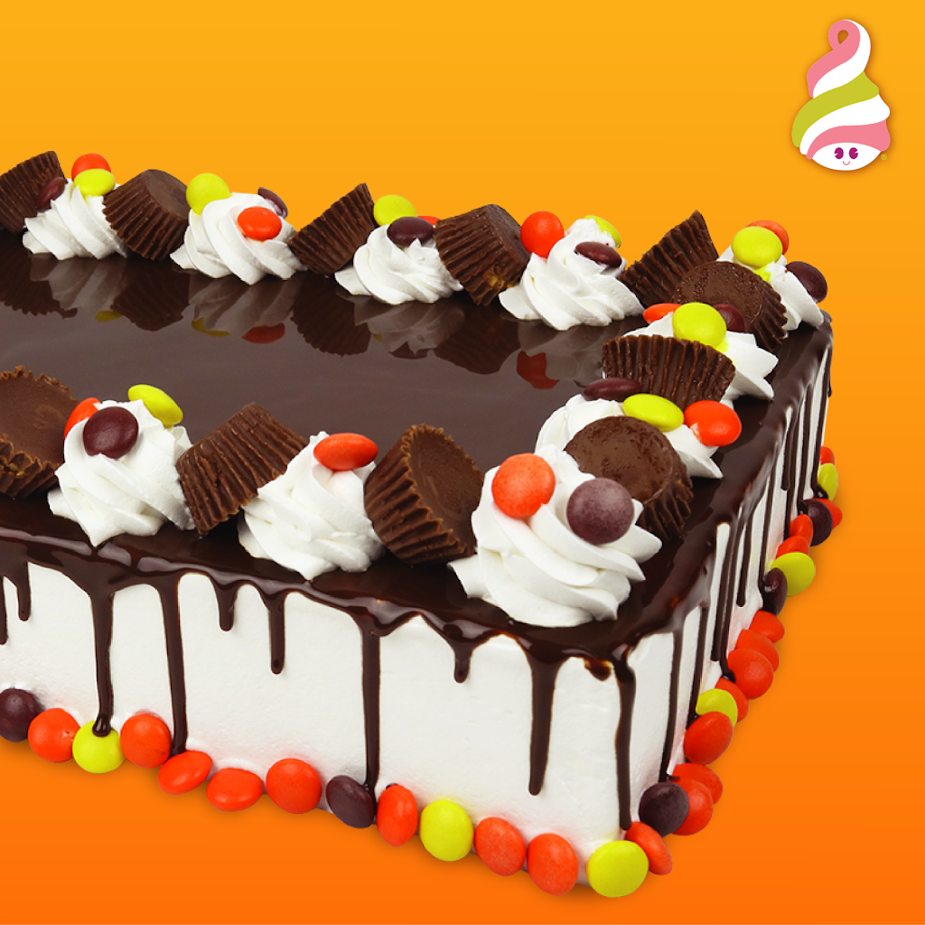 Menchies Frozen Yogurt | bakery | 1610 Millenia Ave #104, Chula Vista, CA 91915, USA | 6192898763 OR +1 619-289-8763