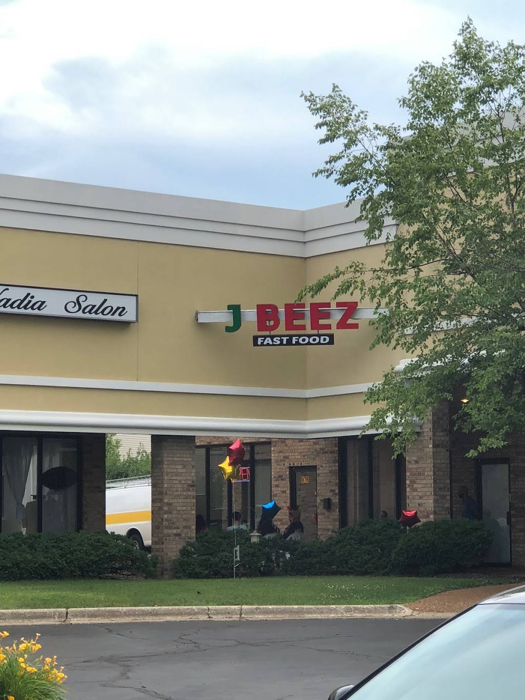 J Beez Fast Food Mediterranean & Grill | restaurant | 976 Army Trail Rd, Carol Stream, IL 60188, USA | 6308555054 OR +1 630-855-5054