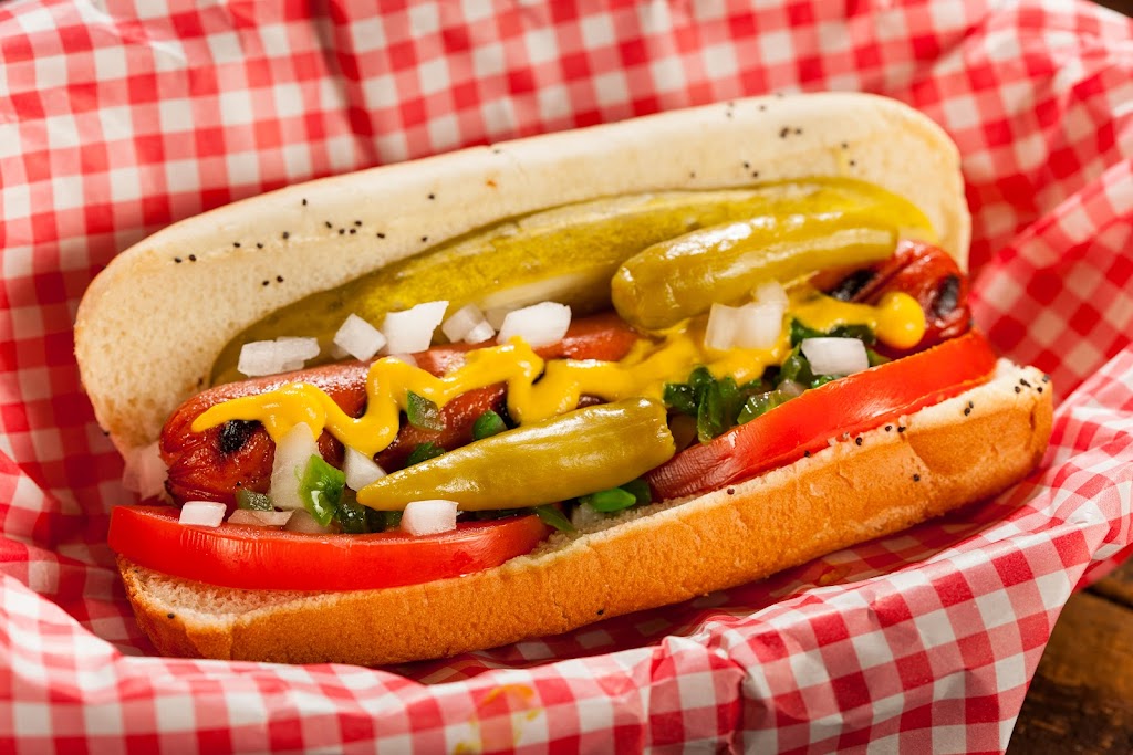 Nathans Famous | restaurant | 295 W Byron Nelson Blvd Suite 204, Roanoke, TX 76262, USA | 8175673835 OR +1 817-567-3835