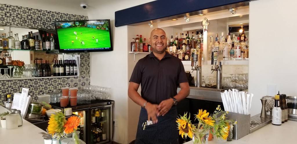 Teddys By the Sea | restaurant | 5096 Carpinteria Ave, Carpinteria, CA 93013, USA | 8055660576 OR +1 805-566-0576