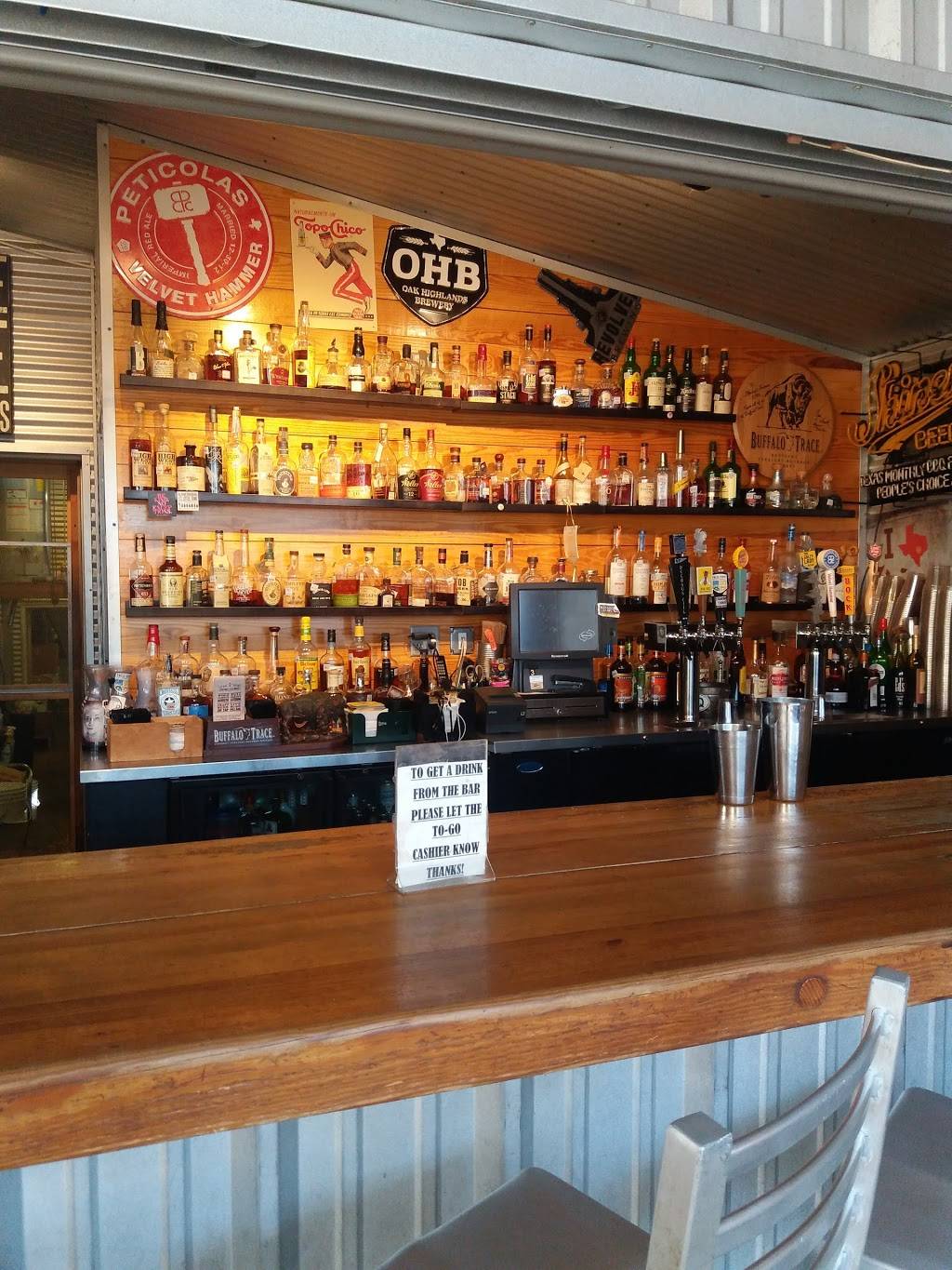 Stanley’s Famous Pit Bar-B-Q | restaurant | 525 S Beckham Ave, Tyler, TX 75702, USA | 9035930311 OR +1 903-593-0311