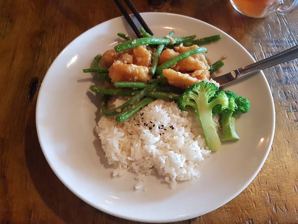 Now On 9 Thai Bistro | restaurant | 12510 Riverside Dr, Valley Village, CA 91607, USA | 8188213076 OR +1 818-821-3076