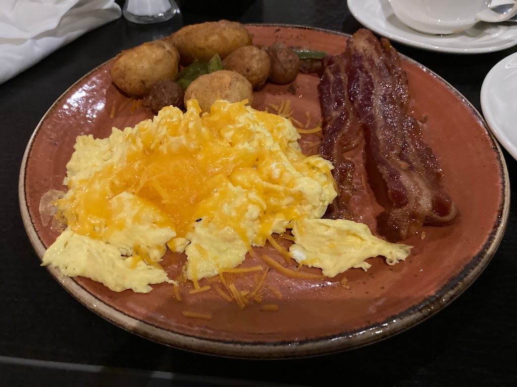 Brassiere | restaurant | 6101 W Century Blvd, Los Angeles, CA 90045, USA | 3106424815 OR +1 310-642-4815