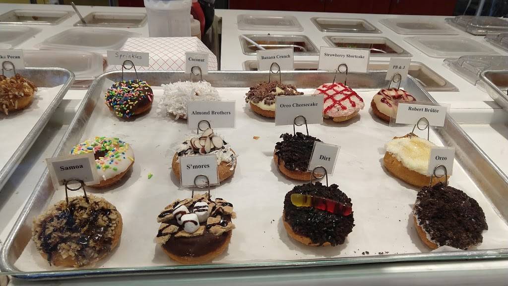 Peace Love & Little Donuts of Myrtle Beach | bakery | 3020 Nevers St, Myrtle Beach, SC 29577, USA | 8432327598 OR +1 843-232-7598