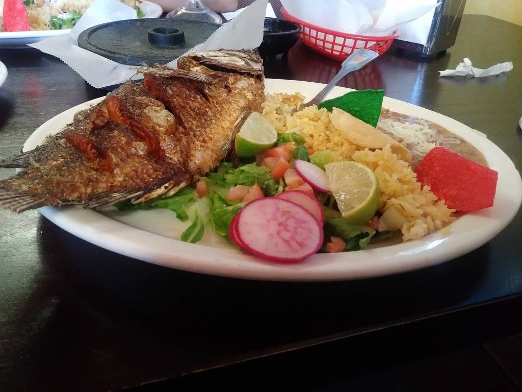 Don Zarape Mexican Food | restaurant | 12042 Burbank Blvd, Valley Village, CA 91607, USA | 8186230028 OR +1 818-623-0028