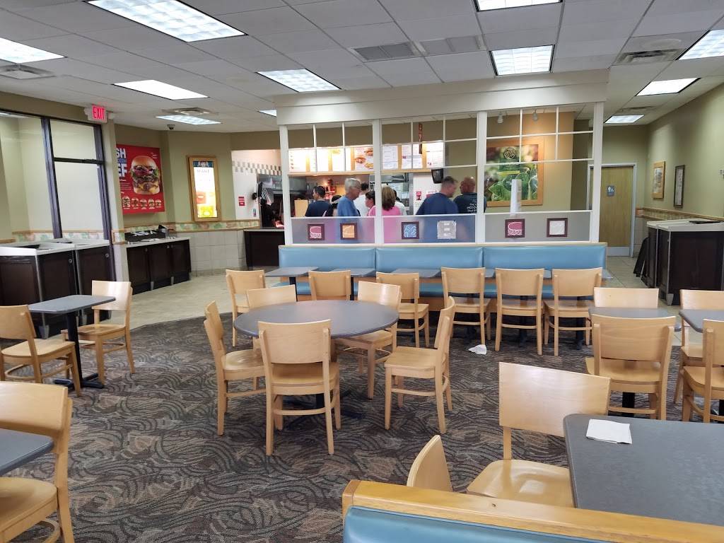 Wendys | restaurant | 340 SE 1st Ave, Florida City, FL 33034, USA | 3052485223 OR +1 305-248-5223