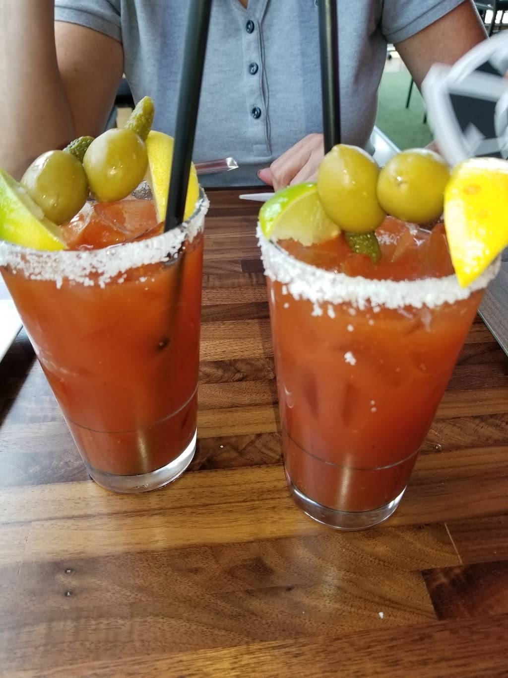 Topgolf | restaurant | 1001 N Prospect Ave, Wood Dale, IL 60191, USA | 6305954653 OR +1 630-595-4653