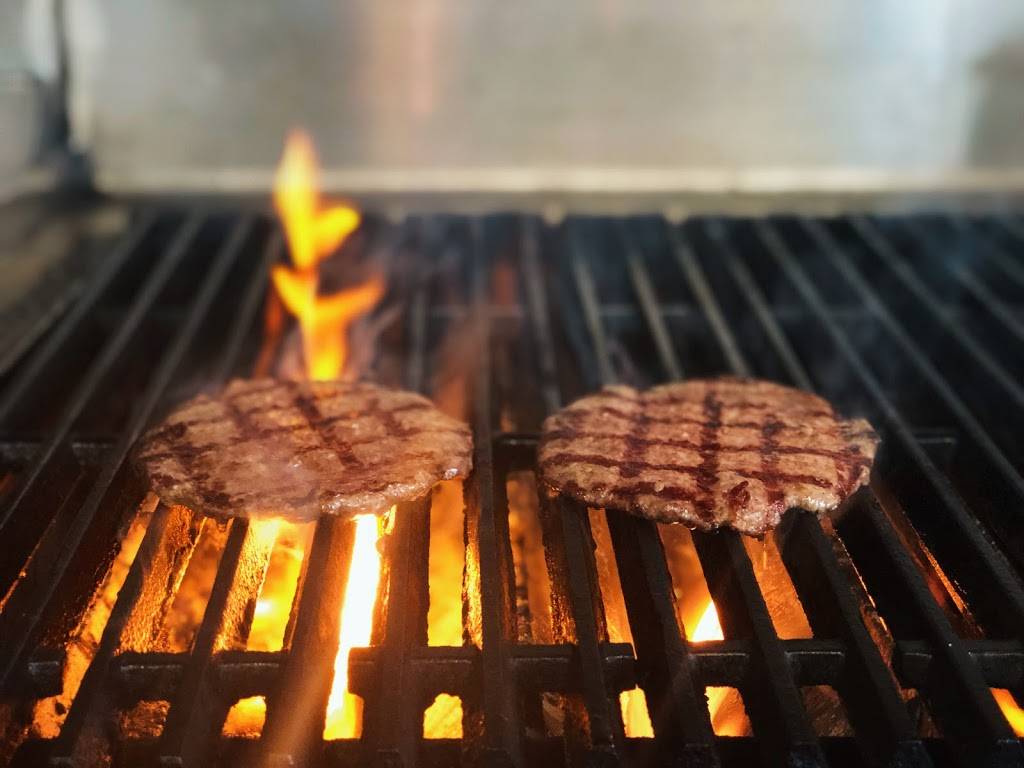 Troys Burgers | restaurant | 4750 Riverside Dr, Chino, CA 91710, USA | 9096276622 OR +1 909-627-6622