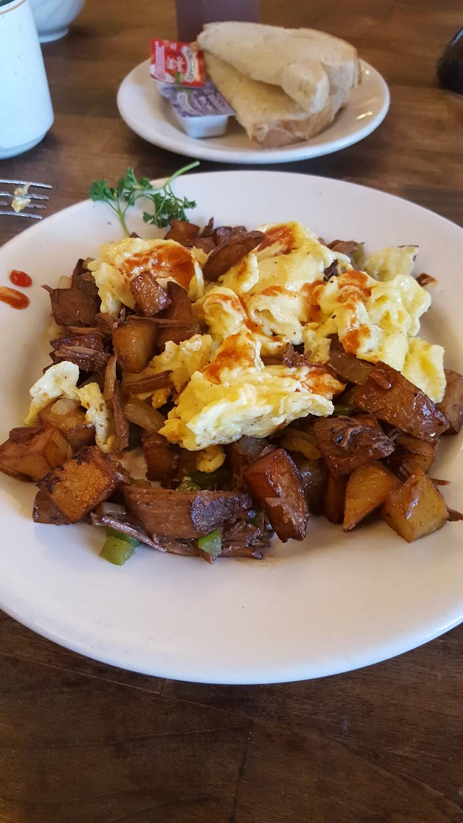 Moreys Place | restaurant | 303 El Camino Real, Tustin, CA 92780, USA | 7144862528 OR +1 714-486-2528