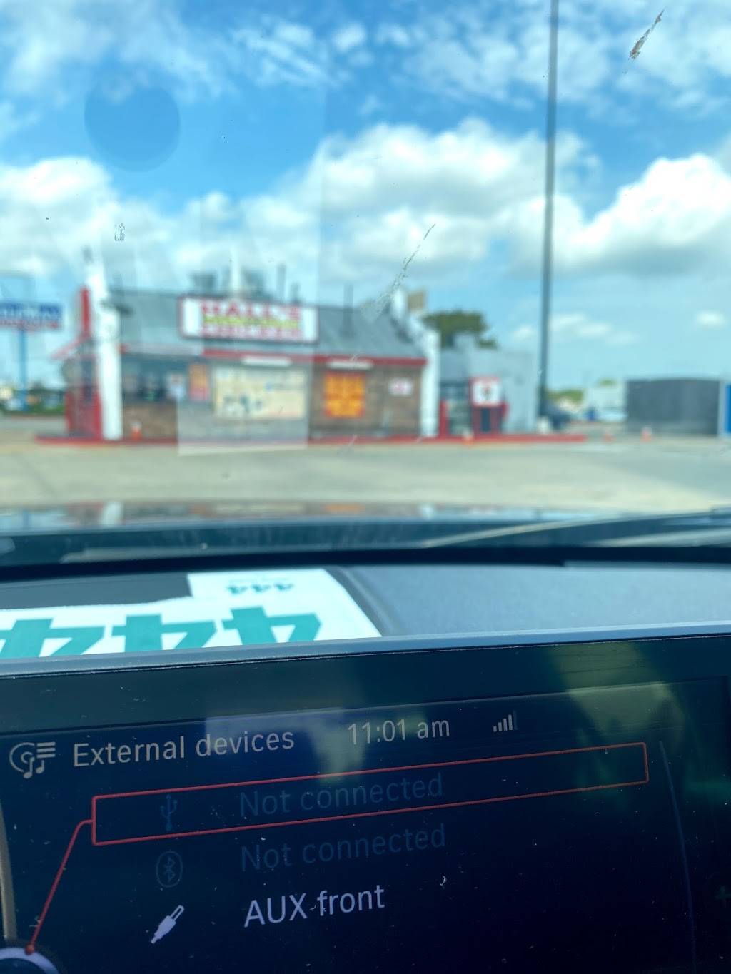 Halls Honey Fried Chicken | restaurant | 4105 W Camp Wisdom Rd, Dallas, TX 75237, USA | 4693722600 OR +1 469-372-2600