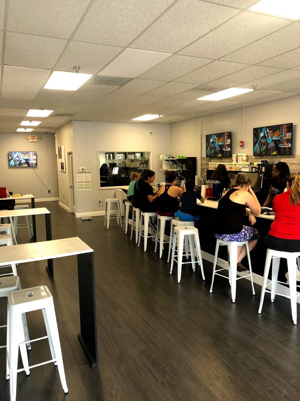 Bezerk Nutrition | restaurant | 2252 E Semoran Blvd, Apopka, FL 32703, USA | 4077485838 OR +1 407-748-5838