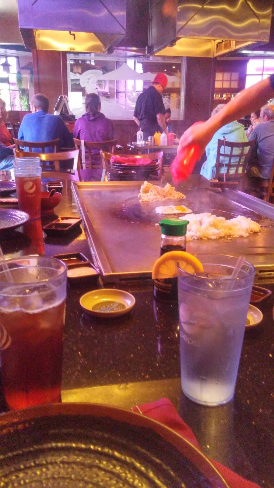 Fujis House | restaurant | 3373 Princeton Rd # 123, Hamilton, OH 45011, USA | 5138442600 OR +1 513-844-2600