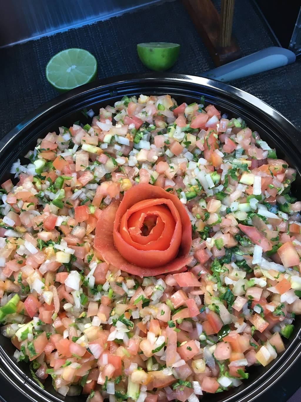 El Diferente Loncheria/ Catering | restaurant | 1198 Vine St, San Jose, CA 95110, USA | 4082186578 OR +1 408-218-6578