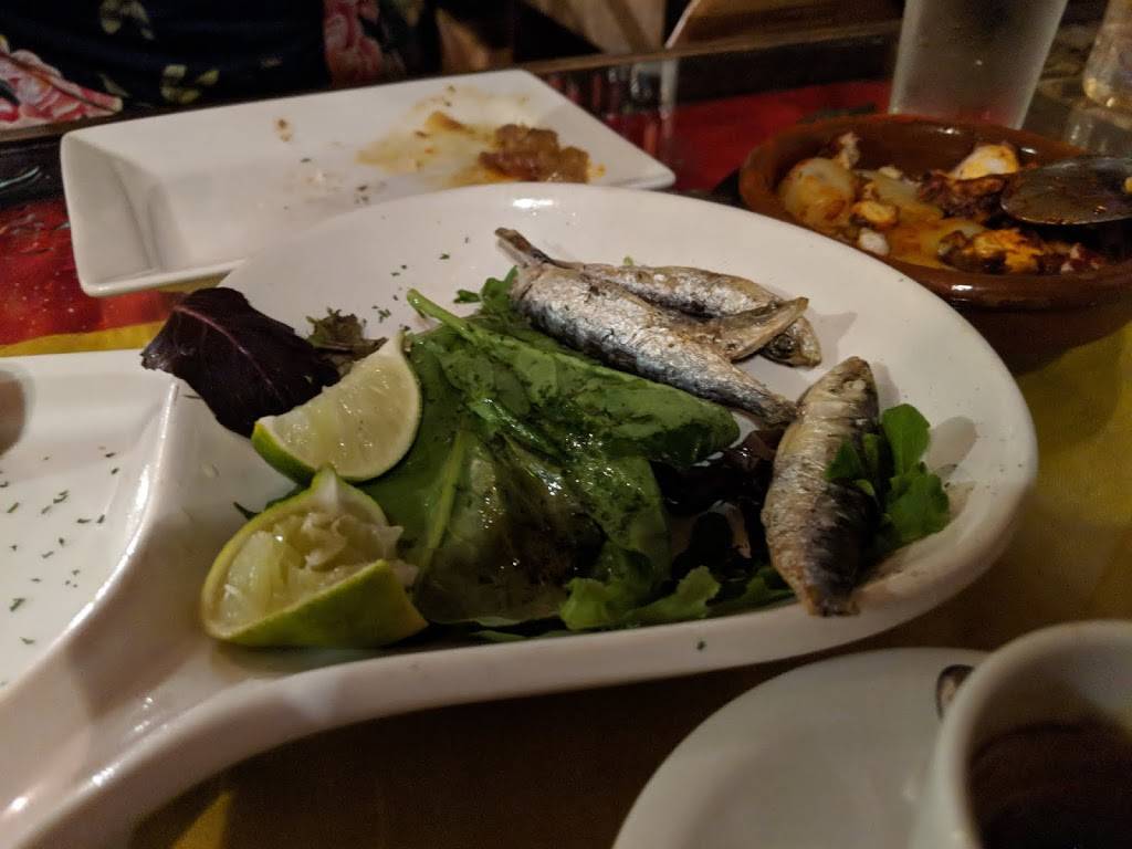 El Pimiento Restaurant | restaurant | 16403 NW 67th Ave, Miami Lakes, FL 33014, USA | 3058268181 OR +1 305-826-8181