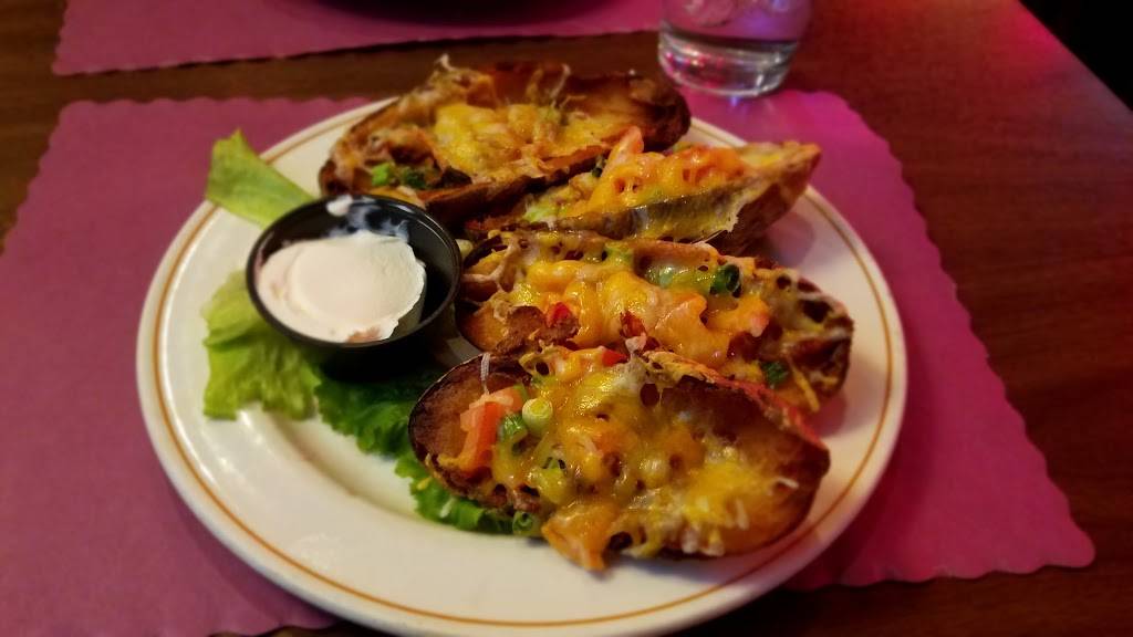 Sneekers Cafe | restaurant | 568 Poquonnock Rd, Groton, CT 06340, USA | 8604451967 OR +1 860-445-1967