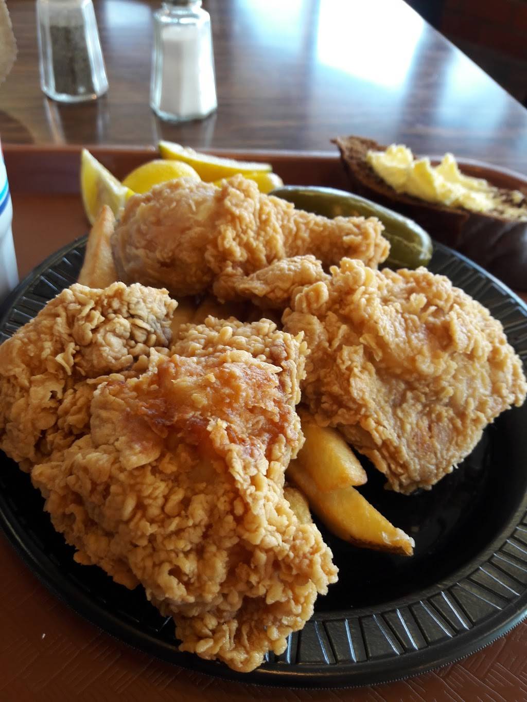 Bill Miller Bar-B-Q | restaurant | 3511 Roosevelt Ave, San Antonio, TX 78214, USA | 2109241666 OR +1 210-924-1666