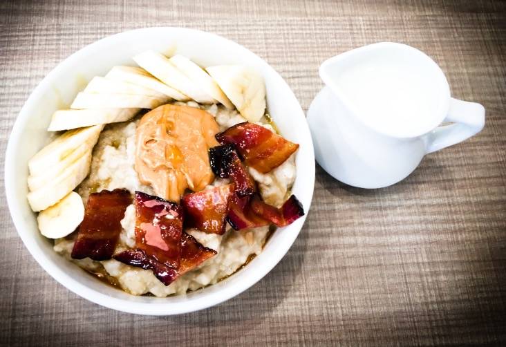 DELRAY SHORES PHARMACY & SODA FOUNTAIN | restaurant | 124 NE 5th Ave, Delray Beach, FL 33483, USA | 5612722124 OR +1 561-272-2124