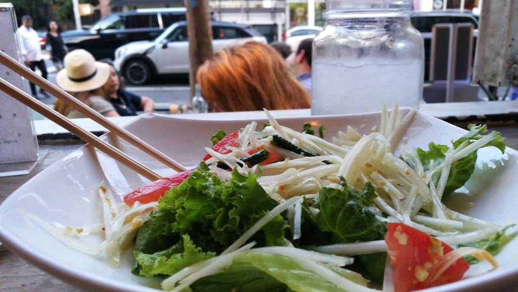 Senn Thai Comfort Food | restaurant | 452 Amsterdam Ave, New York, NY 10024, USA | 2125017755 OR +1 212-501-7755