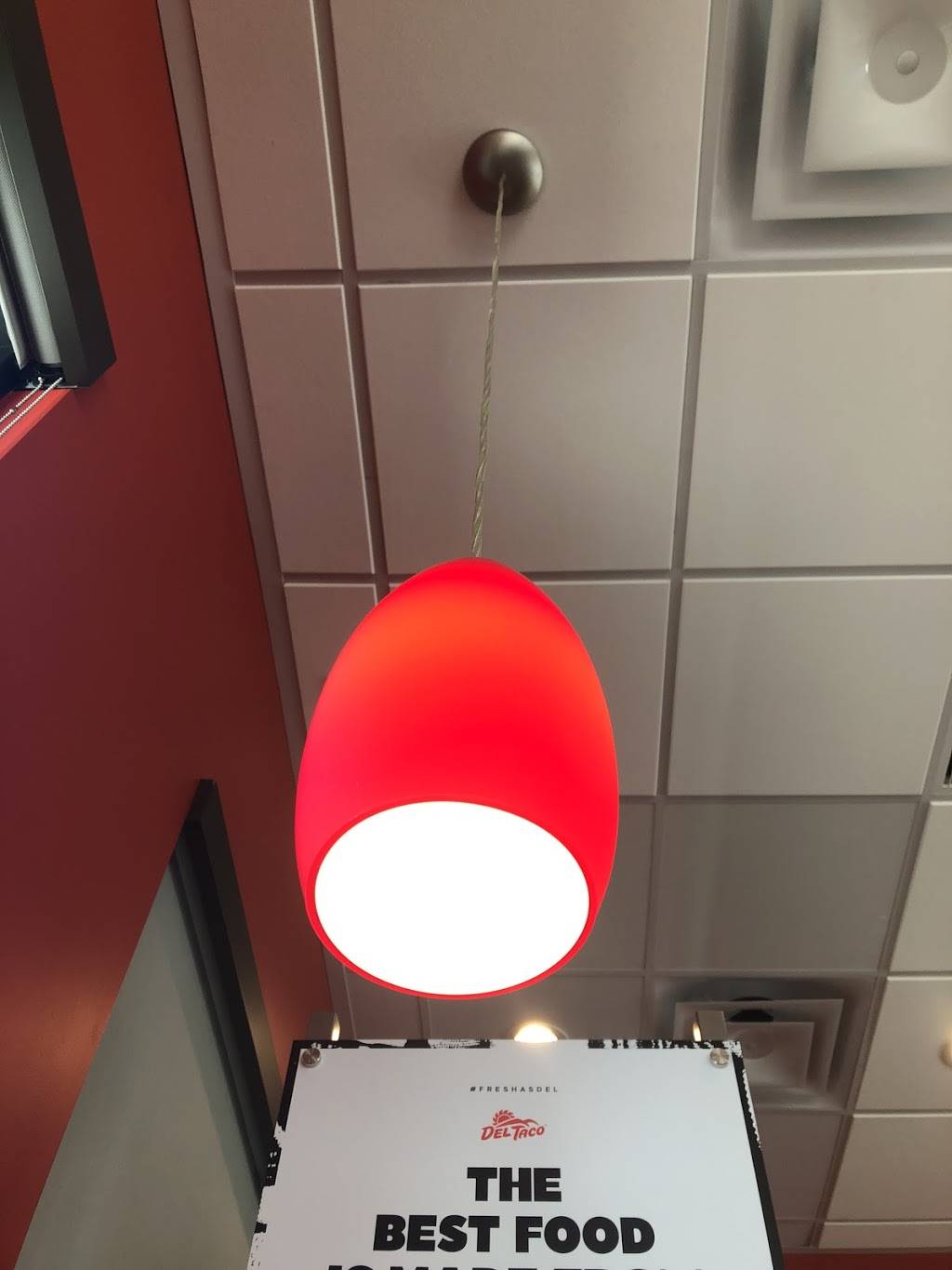 Del Taco | restaurant | 2315 Eye St, Bakersfield, CA 93301, USA | 6616340241 OR +1 661-634-0241