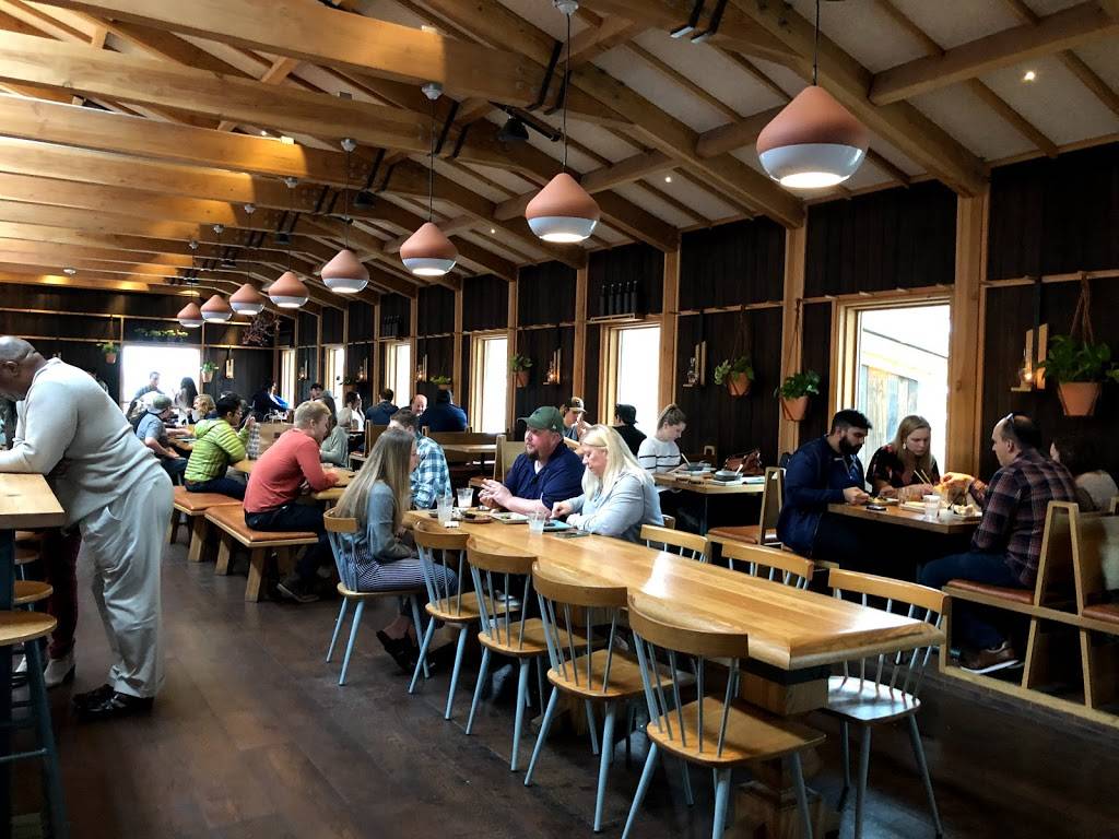 Loro | restaurant | 2115 S Lamar Blvd, Austin, TX 78704, USA | 5129164858 OR +1 512-916-4858