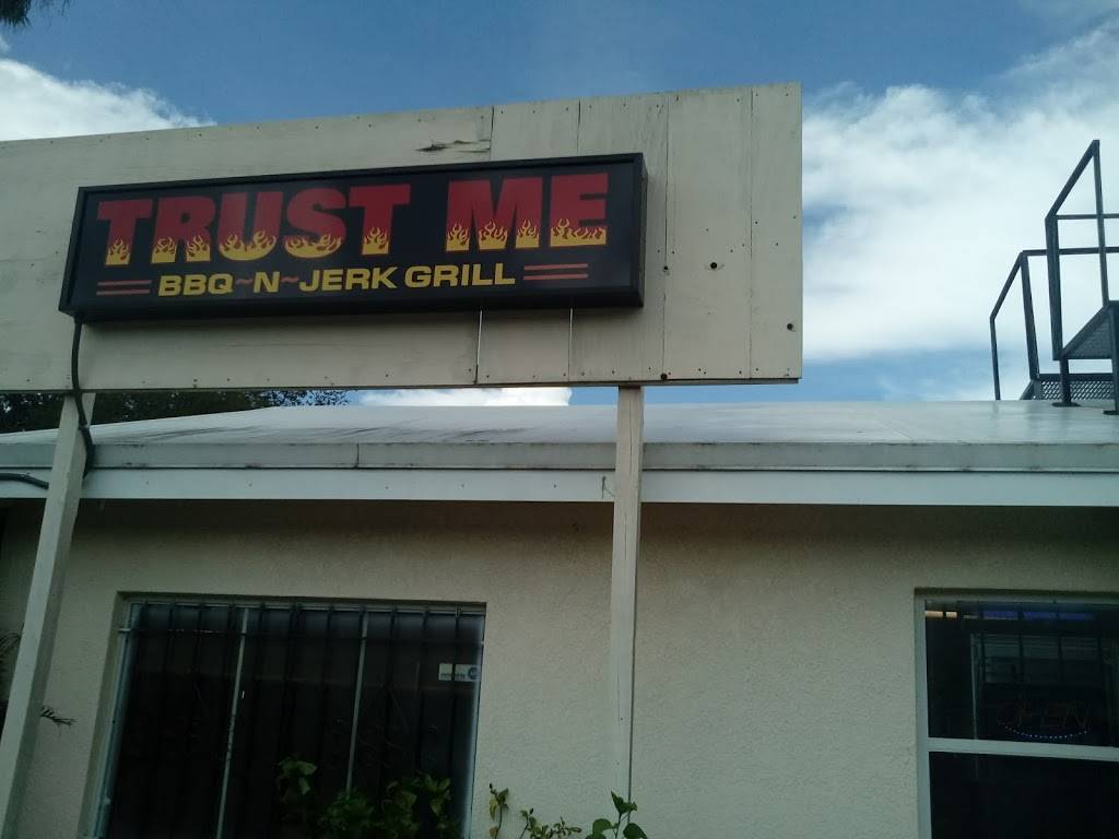 Trust Me BBQ | restaurant | 8811 US-301, Riverview, FL 33578, USA | 8133742284 OR +1 813-374-2284