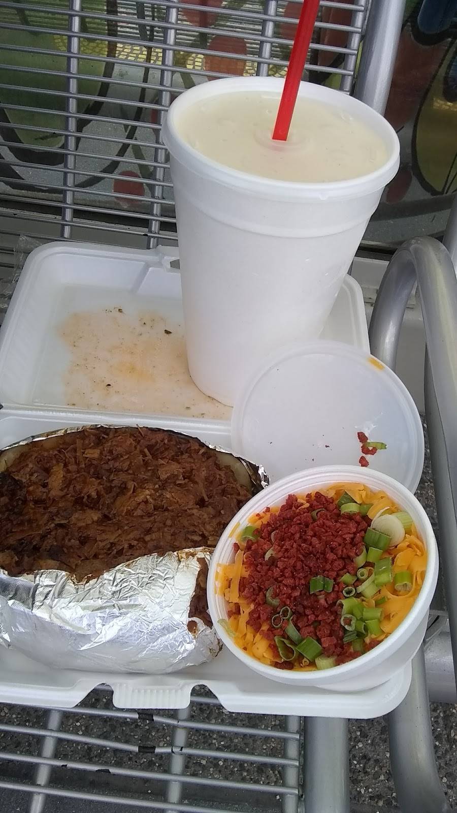 Lenox Barbecue & Catering | restaurant | 5420 Harrisburg Blvd, Houston, TX 77011, USA | 7139262649 OR +1 713-926-2649