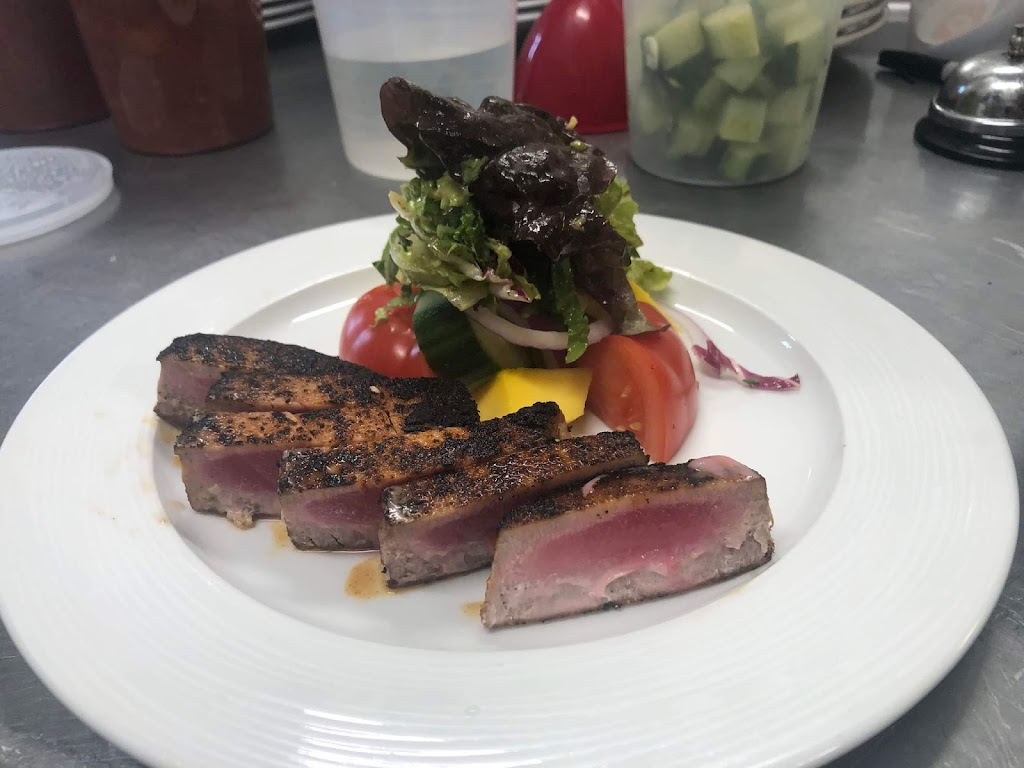 El Mirador Restaurante | restaurant | 1901 Main St, Bethlehem, NH 03574, USA | 6032707390 OR +1 603-270-7390