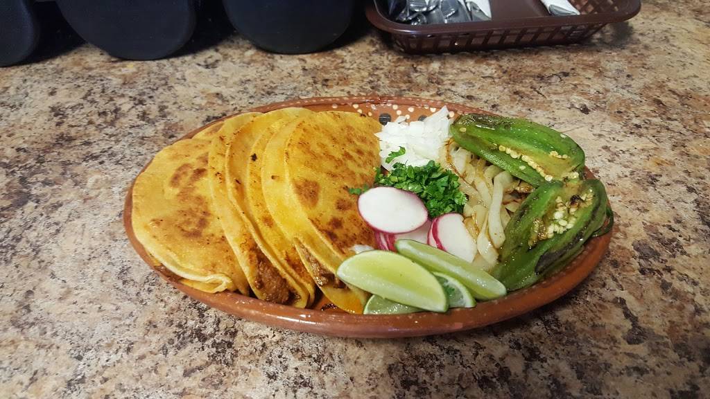 El Pulgarcito | restaurant | 624 E Prater Way, Sparks, NV 89431, USA | 7753319077 OR +1 775-331-9077