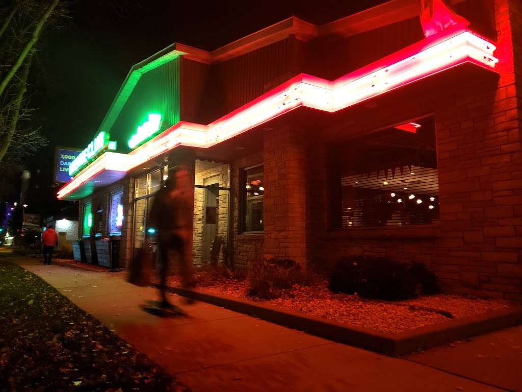 Avenue Club and The Bubble Up Bar | restaurant | 1128 E Washington Ave, Madison, WI 53703, USA | 6082576877 OR +1 608-257-6877