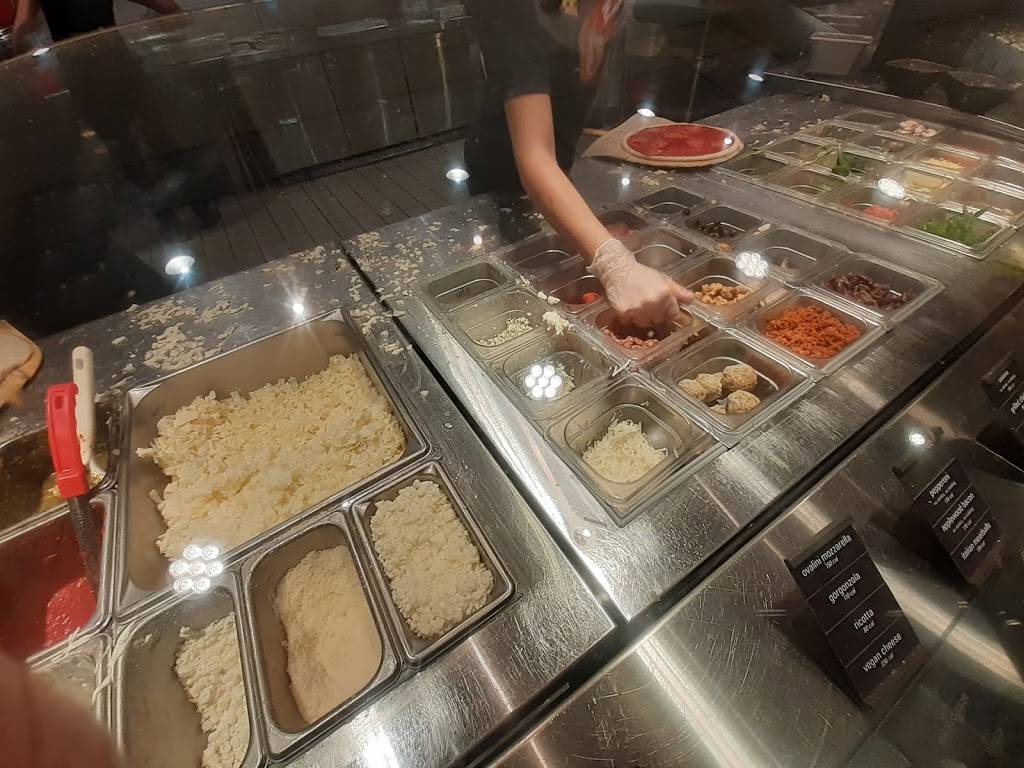 Blaze Pizza | meal takeaway | 3400 Lancaster Ave, Philadelphia, PA 19104, USA | 2672232766 OR +1 267-223-2766