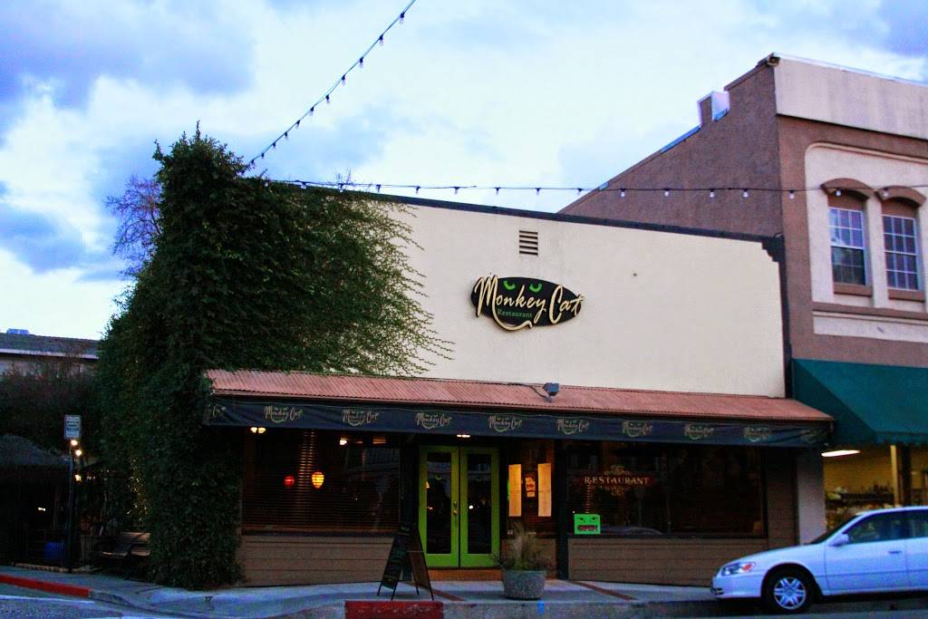 Monkey Cat | Restaurant & Bar | restaurant | 4806, 805 Lincoln Way, Auburn, CA 95603, USA | 5308888492 OR +1 530-888-8492