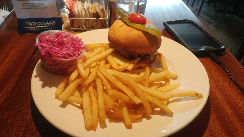 Café au Temps Perdu | restaurant | 867 Avenue Myrand, Québec, QC G1V 2V8, Canada | 4186815601 OR +1 418-681-5601