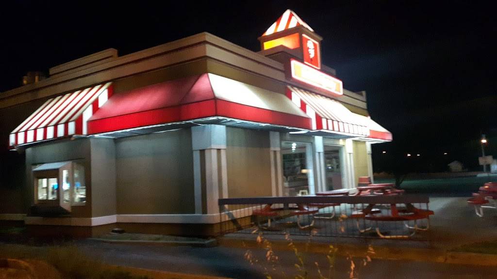 PFK | meal takeaway | 703 Rue Principale, Granby, QC J2G 2Y5, Canada | 4503784366 OR +1 450-378-4366