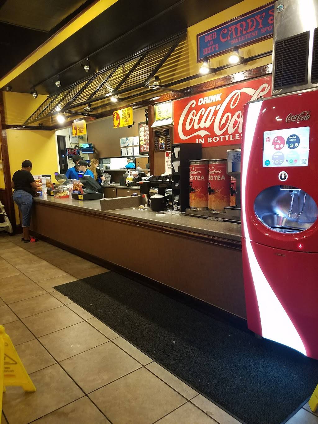 Zaxbys Chicken Fingers & Buffalo Wings | restaurant | 638 S Cumberland St, Lebanon, TN 37087, USA | 6154494566 OR +1 615-449-4566