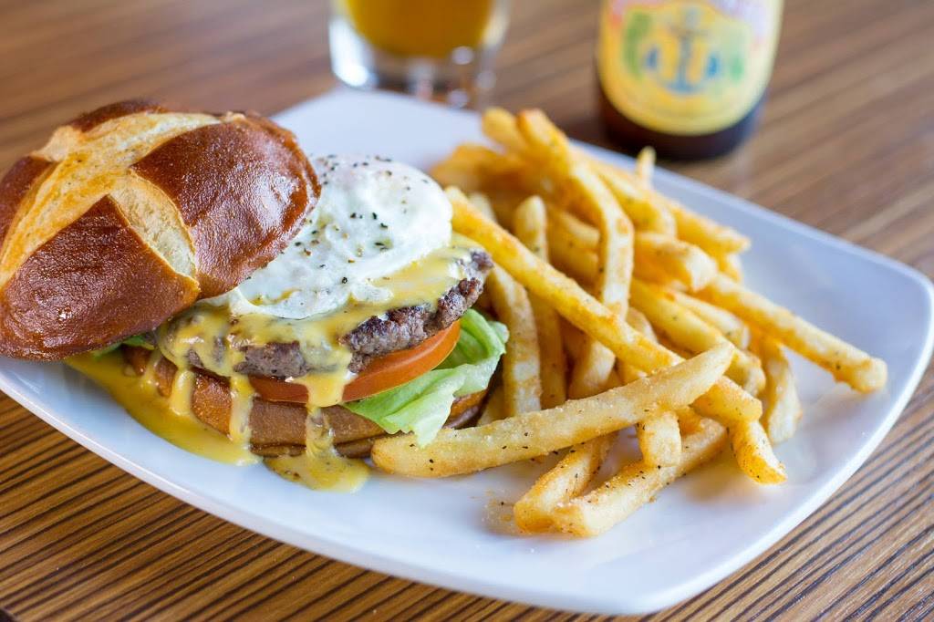 Pub W | restaurant | 3720 W Robinson St, Norman, OK 73072, USA | 4057015844 OR +1 405-701-5844