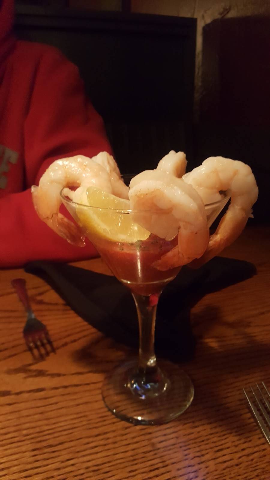 Brown Derby | restaurant | 18332 Bagley Rd, Cleveland, OH 44130, USA | 4408269900 OR +1 440-826-9900