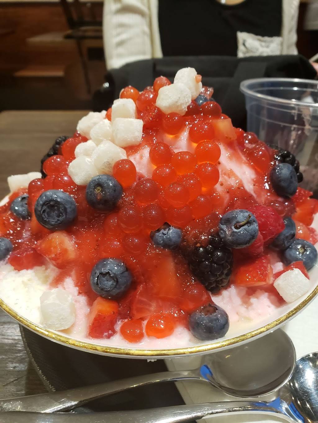 New Seoul Plaza | restaurant | 27566 Northwestern Hwy, Southfield, MI 48034, USA | 2489968922 OR +1 248-996-8922