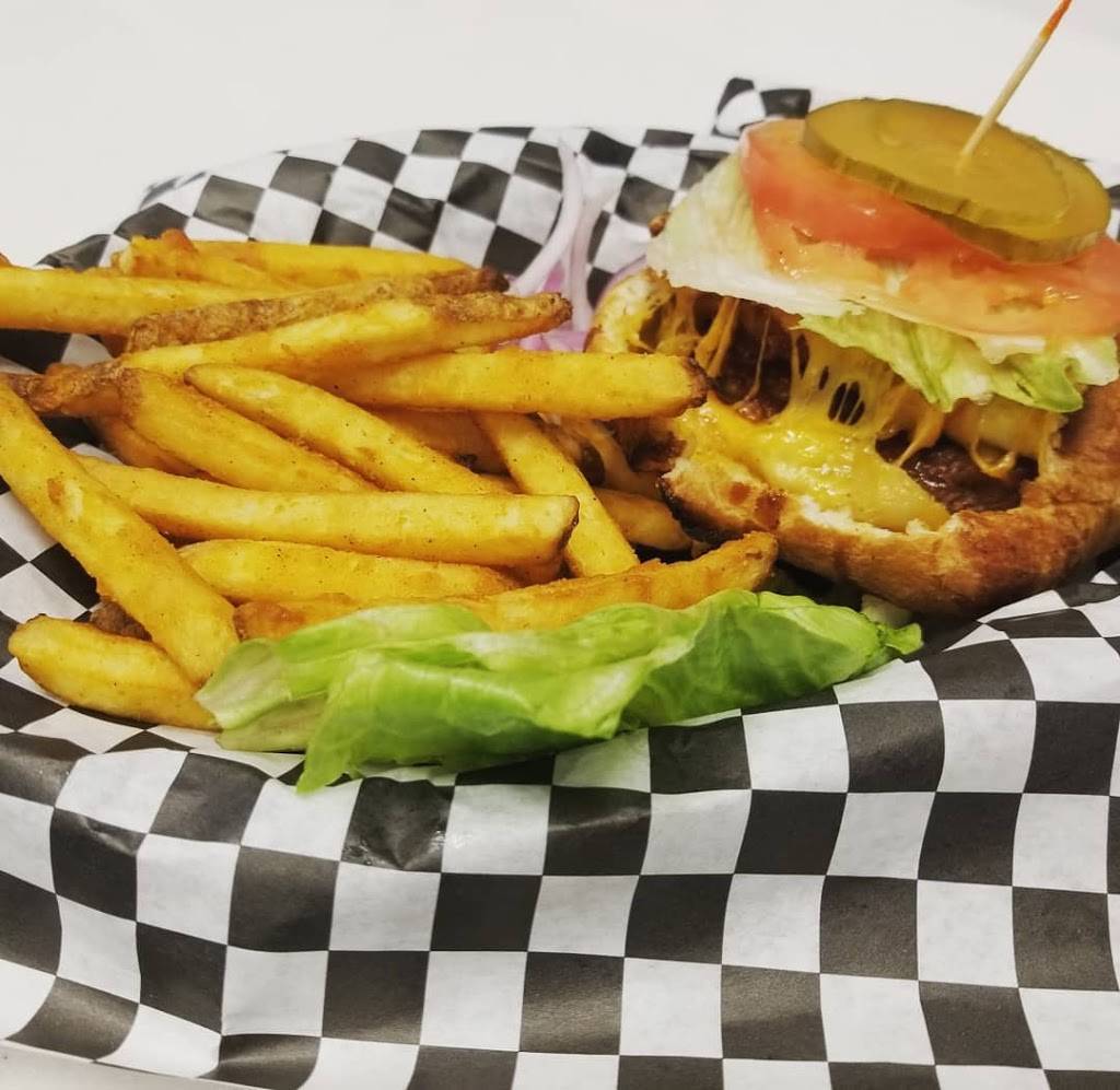 Blue Box Pizza | restaurant | 6394 Delmar Blvd, University City, MO 63130, USA | 3146962028 OR +1 314-696-2028