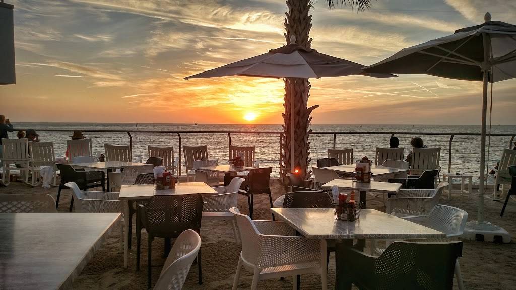 Sandbar | restaurant | 430 S Gulfview Blvd, Clearwater Beach, FL 33767, USA | 7274506238 OR +1 727-450-6238