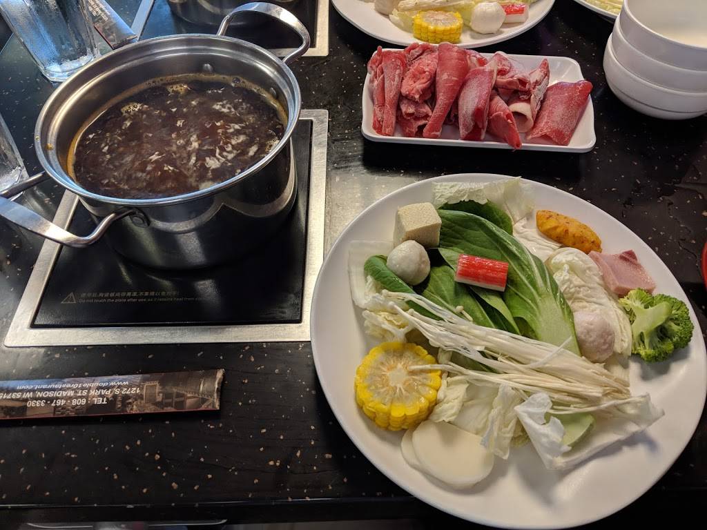 Double 10 Mini Hot Pot | restaurant | 2102, 1272 S Park St, Madison, WI 53715, USA | 6084673330 OR +1 608-467-3330